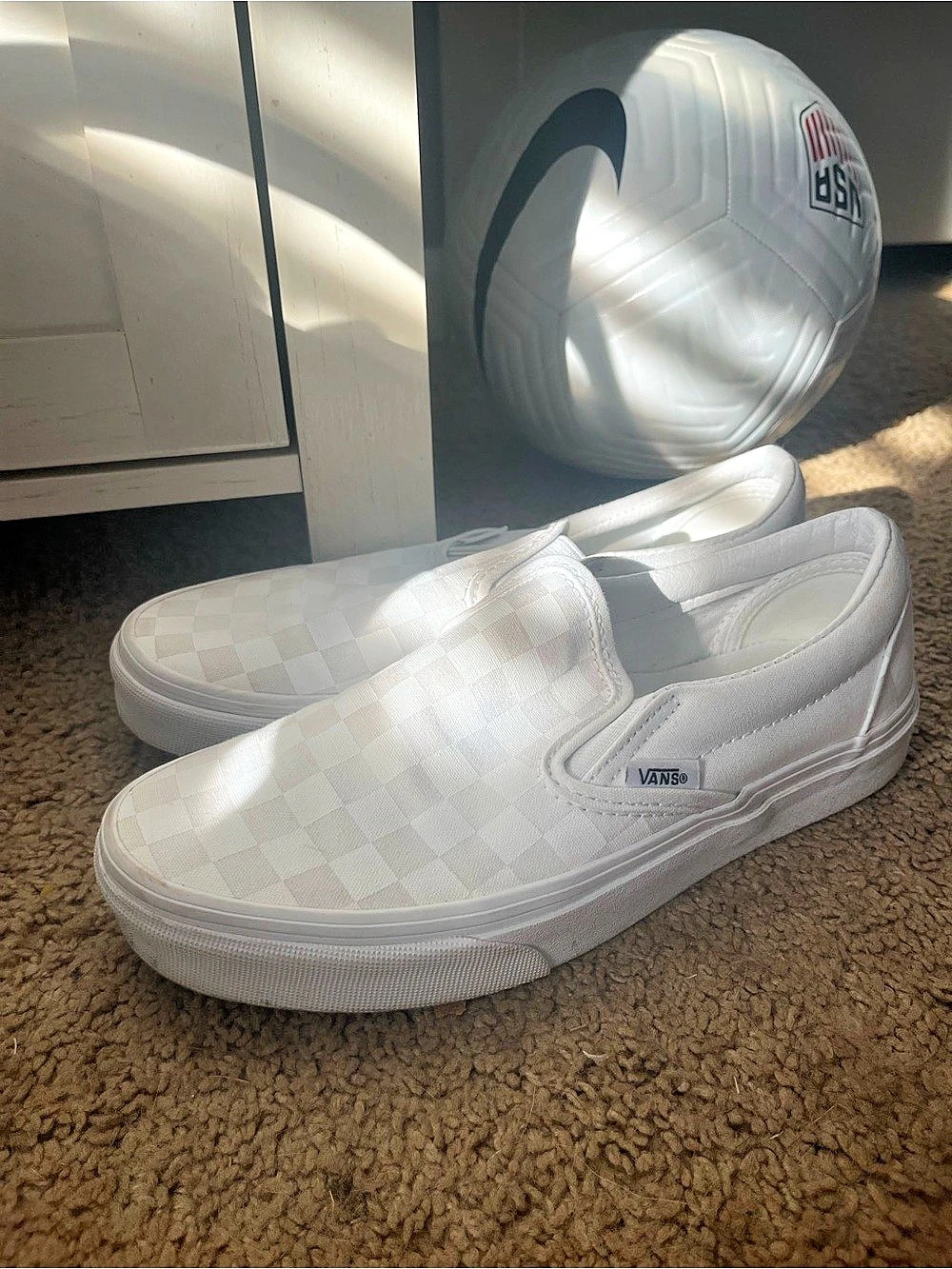 Vans Classic Slip-On Checkerboard Sneakers White Like New